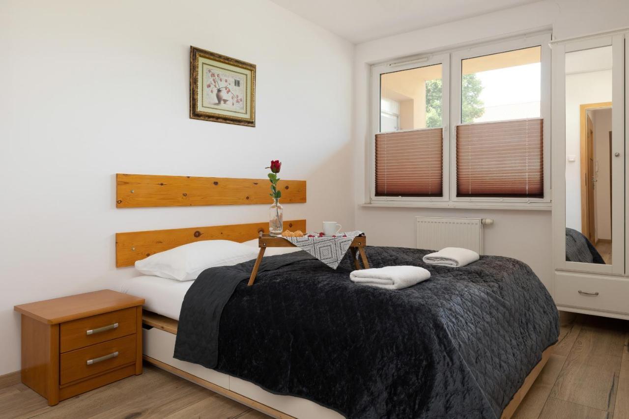 Apartamenty Wisniowy Sad By Noclegi Renters Колобжег Экстерьер фото